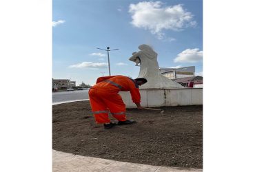 عملیات پاکسازی و شست‌وشوی میدان مادر