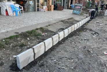 آغاز عملیات سنگ‌فرش و احداث کانیو در جنب میدان آیت‌ الله ضیابری