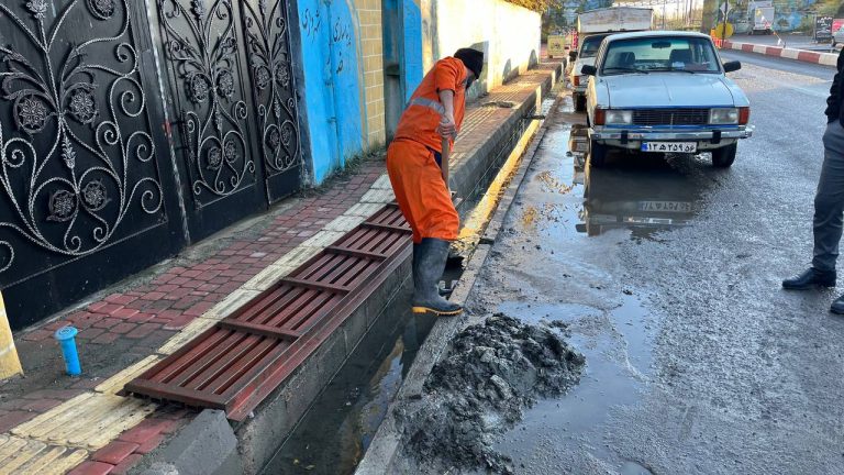 در پی اعلام هشدار سازمان هواشناسی درباره احتمال بارش‌های شدید