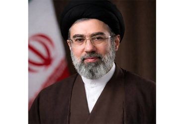 پیام نوروزی رهبر انقلاب به مناسبت آغاز سال ۱۴۰۵؛ سال «اقتصاد مقاومتی در سایه وحدت ملّی و امنیّت ملّی»